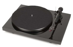 Pro-ject Debut Carbon turntable